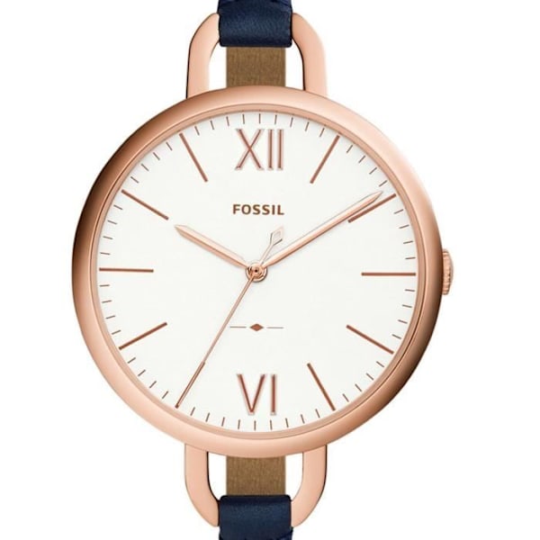 Klocka av FOSSIL modell ES4355