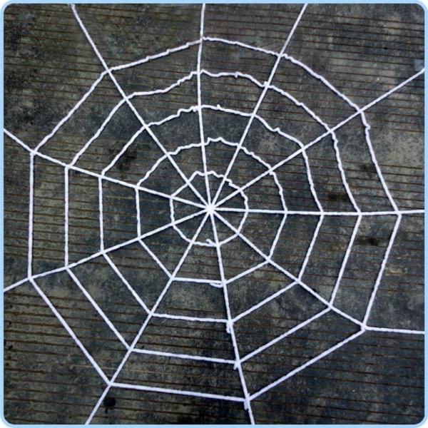 5-fots edderkoppnettdekor hvit gigantisk edderkoppnett +2 svarte edderkopper