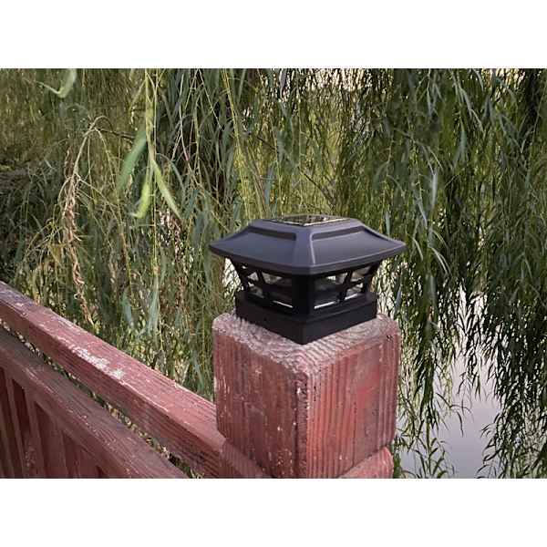 Solcellsstolpar utomhus 2 lägen vattentät LED solcellsstaketlock