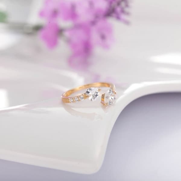 Gullring - Dobbelte hjerter & strass / hvite krystaller - Justerbar gull