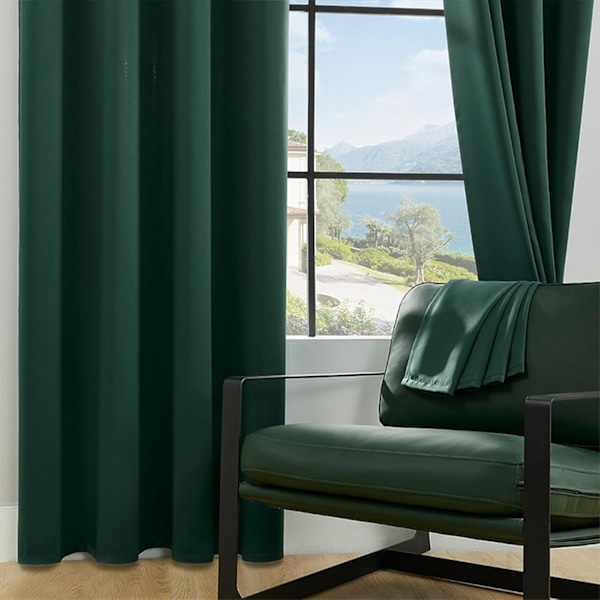 Set med 2 isolerade mörkläggningsgardiner, öljetter, för vardagsrum och sovrum, 140x175 cm (mörkgrön)