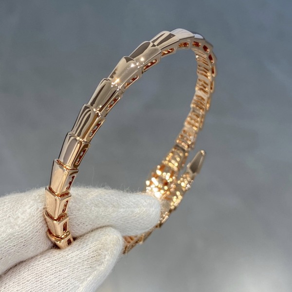 Högkvalitativt populärt armband i sterling silver för damer, Europa