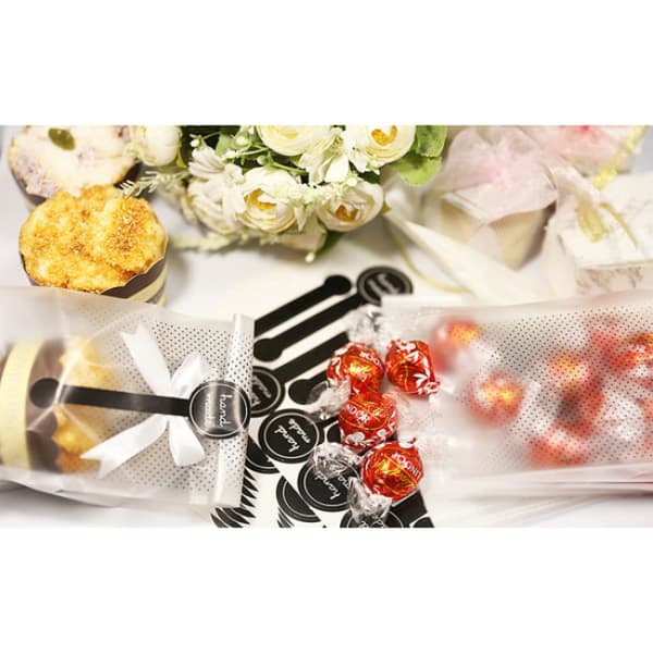 Transparent plastikpose til pakning af cookies, kager, chokolade