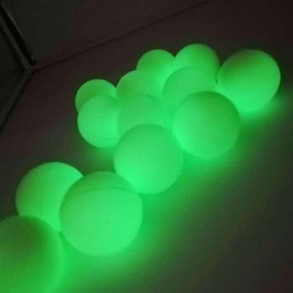 Glowing Ceiling Sticky Ball Nyhetsleker (5 stykker) (tilfeldig farge)