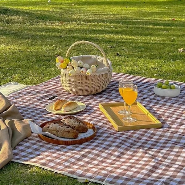Strandteppe, utendørs piknikteppe, 150 cm x 200 cm (Kaffe Rutete)
