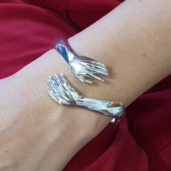 Sølv Hand Hug armbånd for kvinner og menn, åpent mansjettarmbånd, justerbart