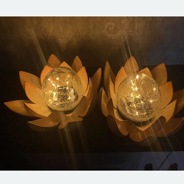 2 delar Kodning Solar LED-lykta Utomhus Trädgård Metall Lotus med