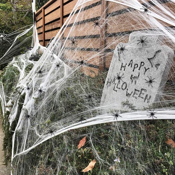 Falsk edderkoppnett Halloween-dekorasjon innendørs/utendørs, elastisk edderkopp