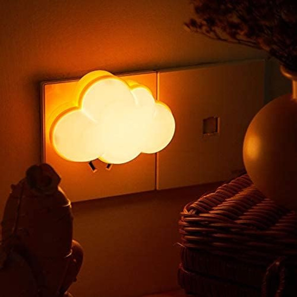 2 kpl LED-yövalo pilvi pehmeä valo pistorasiaan seinään söpö vauva