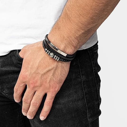 Premium ekte skinnarmband for menn i svart magnetisk flekk