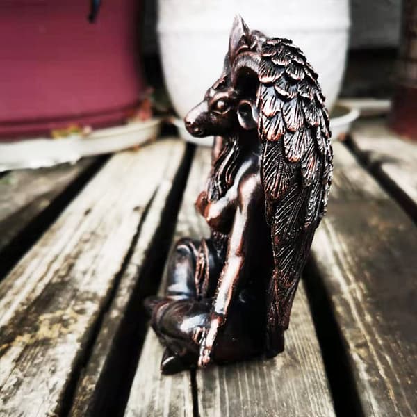 Horned Sabbatic Goat Statue 10 tum hög