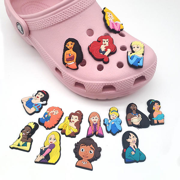 15 kpl animoidut prinsessa-kenkäkoristeet, Crocs-kenkäkoristeet