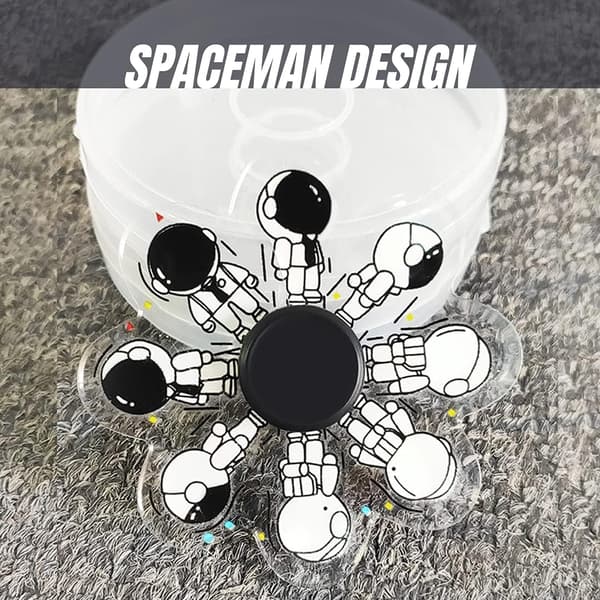 2 x Animoitua Fidget Spinner -lelua. Käsin pyöritettävä anti-stressi- ja keskittymislelu