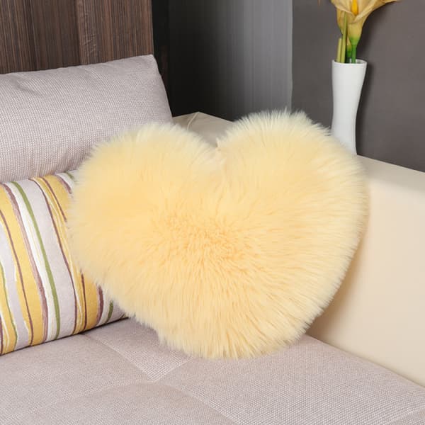 Plysj Hjerteformet Fluffy Sofa Stue Lumbar Pute
