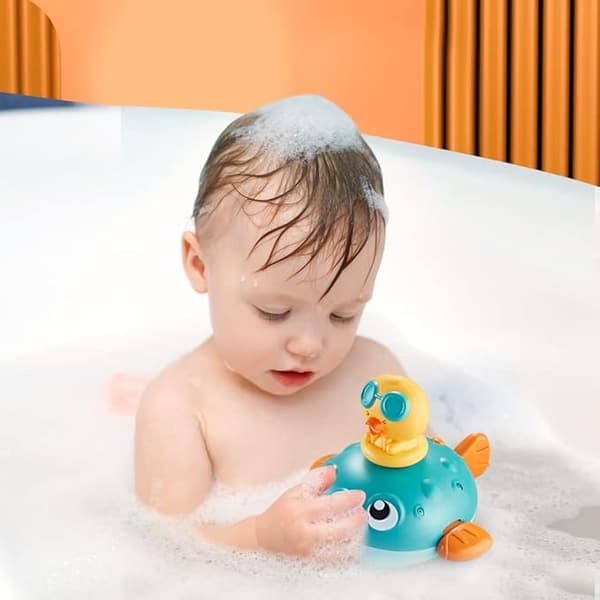 Baby badelegetøj, sprinkler badekar legetøj, småbørns pool legetøj, spray