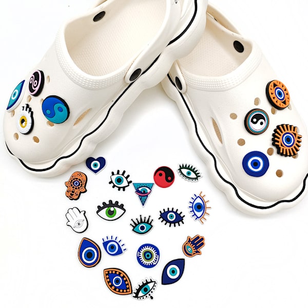 26 st Devil's Eye Cartoon Crocs skor Blommdekorativt spänne Tu