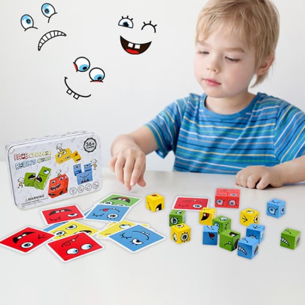 Træ ansigtsskiftende Rubiks terning byggespil, der matcher store