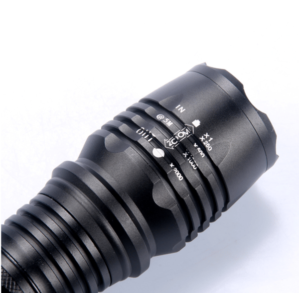 LED-taskulamppu, 2000LM tehokas taskulamppu, ulkoilun zoomaava vedenpitävä taskulamppu