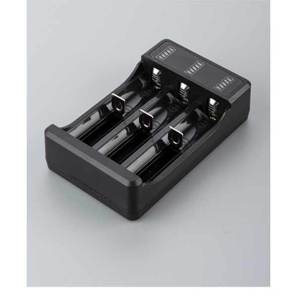 1st 18650-laddare med typ C-kabel, 4,2 V litiumbatteri smartladdare för 14500 26650 18650 batterier, 3 platser