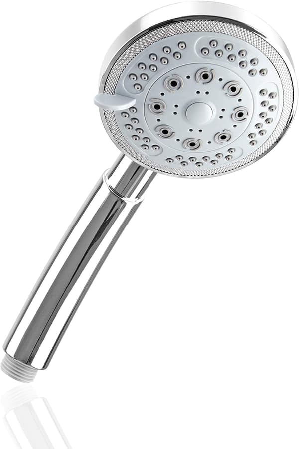 Vandsparende brusehoved med 5 sprayfunktioner