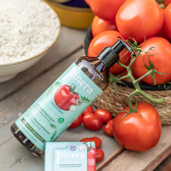 Itinera Regenererande Flytande Tvål med Sorrento Tomatskal, 95% naturliga ingredienser 370 ml 1