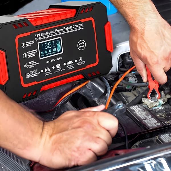 Automatic Car Battery Charger 12V 6A With Repair Function And LCD Screen