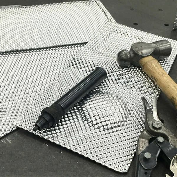 Preget aluminium varmeskjold, eksosrør varmeskjold og generell bilvarmeisolasjon aluminium