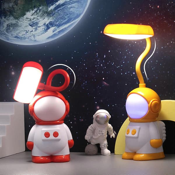 Astronaut LED natlampe skrivebordslampe mini sød LED natlampe Green