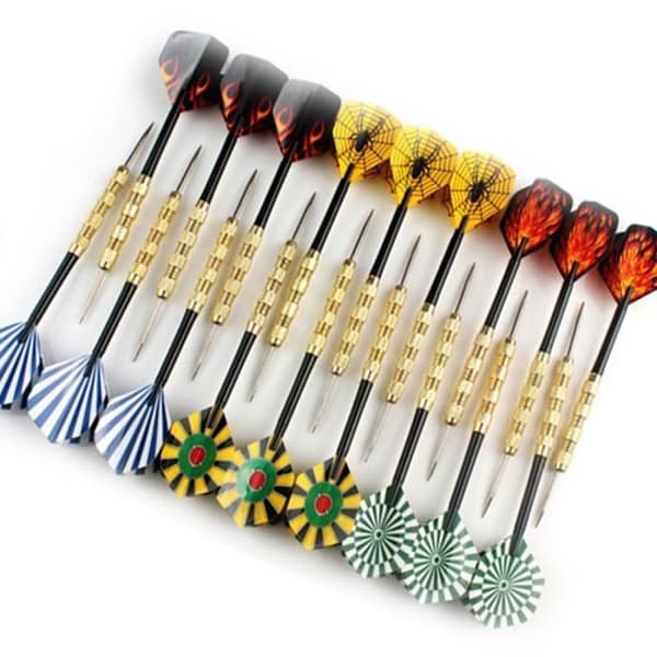 18 Steel Tip Darts with Stylish Flights