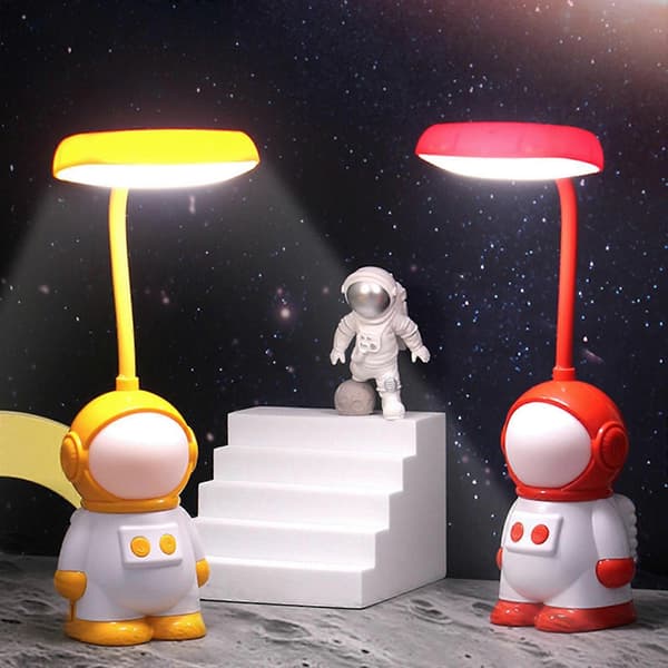 Astronaut LED natlampe skrivebordslampe mini sød LED natlampe Green