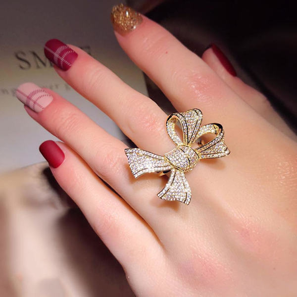 Mode Kvinnor Cubic Zirconia Inlagd rosett Finger Ring Bröllopsfest Smycken Present US 6