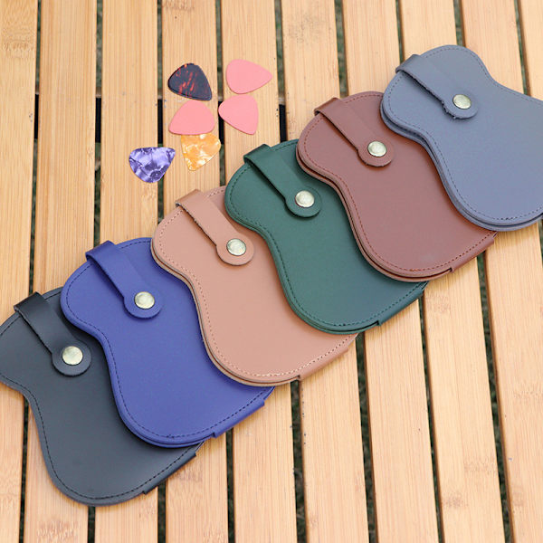 【XiYa butik】Läder plektrumhållare, handgjord PU-läder plektrumhållare med 18 fack för plektrum Light Brown