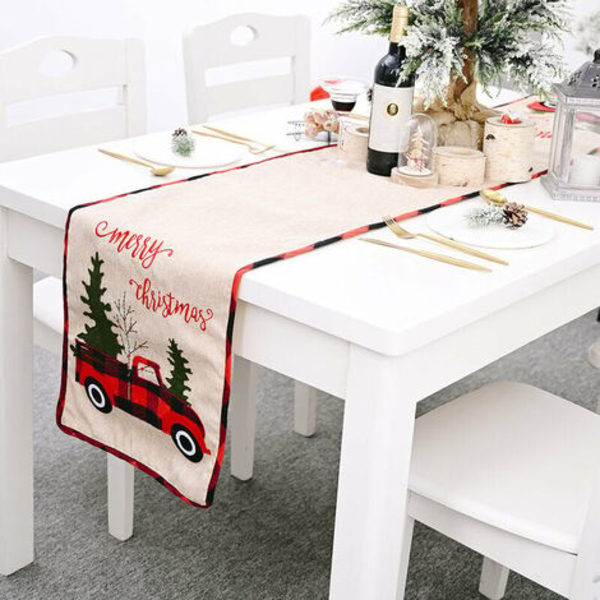 Christmas Table Runner Joulukoristeet - Red Truck Christmas Table Runne, Merry Christmas Brodeerattu pöytärunne