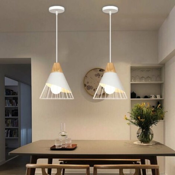 2 set Creative Nordic kattokruunu lampunvarjostin sulkapallo metalli E27 makuuhuoneeseen keittiön baari valkoinen - valkoinen