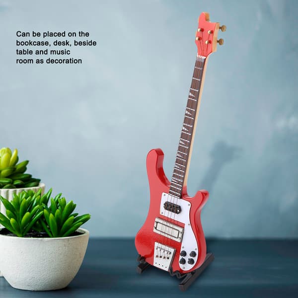 Röd Miniatyr Basgitarr Replika med Ställ och Fodral Instrument Modell Ornament Julklapp