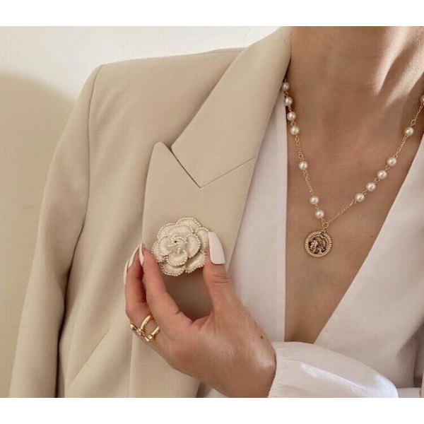 Pearl Camellia Corsage Damtemperament liten doft
