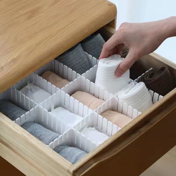 4-pack Plastlådeindelare DIY Justerbar Organizer för Strumpor Underkläder Kontorsmaterial Förvaring Vit Utdragbar