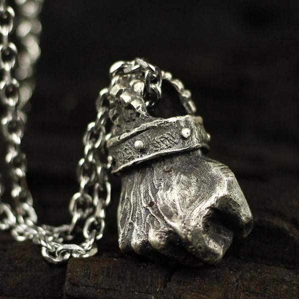 Hänge Halsband Fist Vintage Legering Gothic Kraftfullt Fist Hänge Halsband för unisex Antique Silver