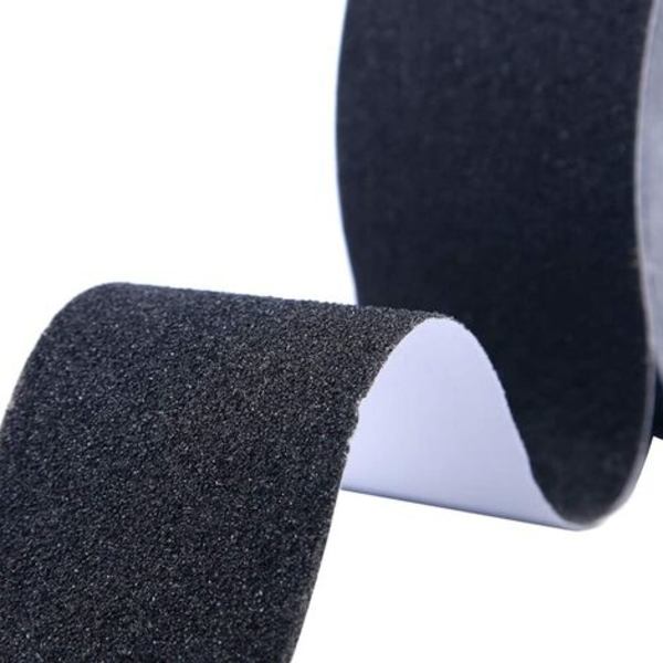 Sort skridsikker indendørs/udendørs tape - (5m x 25mm)