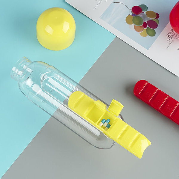 2-in-1 kannettava pillerirasia/pullo - 600 ml (keltainen)