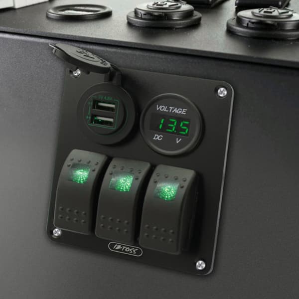 Multifunktionell 3-vägs vippströmbrytarpanel med voltmeterdisplay 4.8A strömladdare för husbil båt grönt ljus