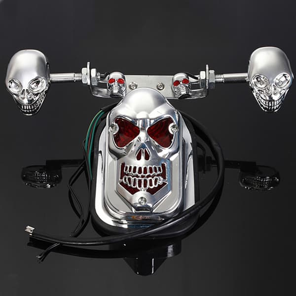 Universal Chrome Skeleton Style Bagbremse Køre- og Blinklys til Motorcykler
