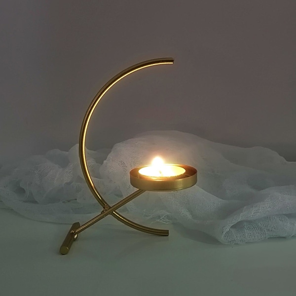 Kynttilänjalka Retroromanttinen takorautainen puoliympyrän muotoinen kuun kynttilänjalka, koristeellinen juhlapöytä