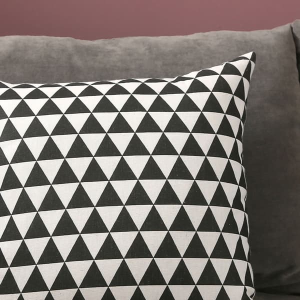 Nordisk Stil Svart Triangel Kuddfodral 45x45cm Soffkudde Hemtextil