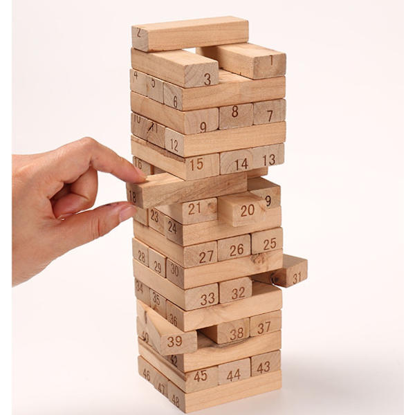 Hasbro Gaming: Jenga Classic Game