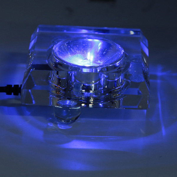 7 Farver Mini 3D Crystal LED Light Base Display Stand til boligindretning med USB-kabel