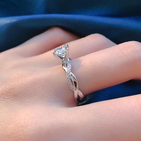 Vigselring vriden gnistrande high-end Big Rhinestone Knuckle Circlet kvinnliga smycken Rose Gold US 6