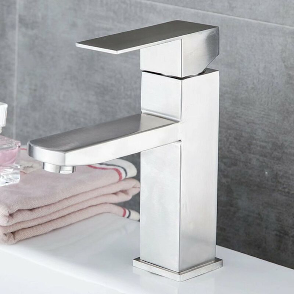 304 Borstad Botten Slanglös Badrumsvask Kran Rostfritt Stål Badrumskran Varmt och kallt vatten kran BathroomSuita