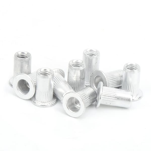 Aluminium Flat Head Vertikale Trekknaglemuttere 100 stk
