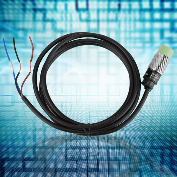 BERM PR18 8DN Induktiv Nærhetsbryter 3-leder NO NPN Hall-effektsensor 10 til 30VDC